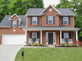 1100 Snyder Ridge Ln, Knoxville, TN 37932