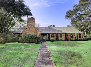 355 Tynebridge Ln, Houston, TX 77024