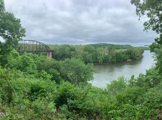 5008 Snellen Bluff Rd, Henley, MO 65040