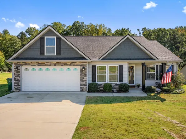 377 Danleigh Way, Inman, SC 29349