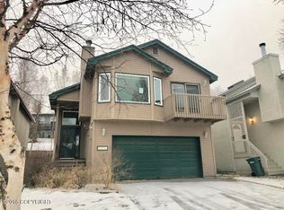 3830 Reflection Dr, Anchorage, AK 99504