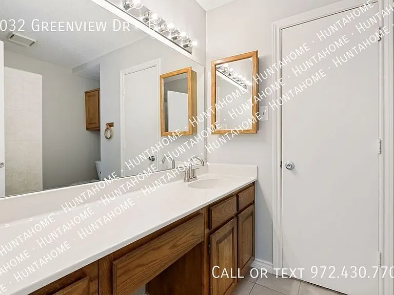 2032 Greenview Dr #B — Photo 11