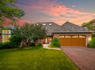 1866 River Ridge Cir, Naperville, IL 60565