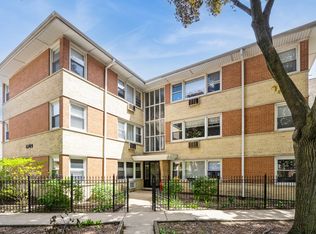 4709 N Virginia Ave APT 1B, Chicago, IL 60625