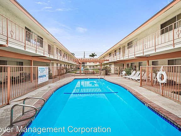 3rd image of 16310 Cornuta Ave #109