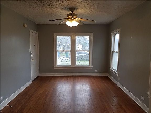 2nd image of 330 Rosebud Ave