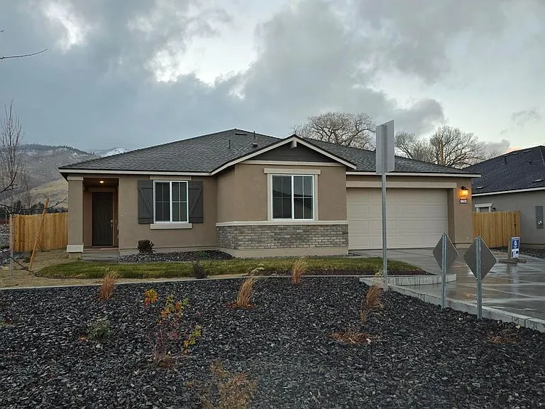 1206 Lovelock St — Photo 1