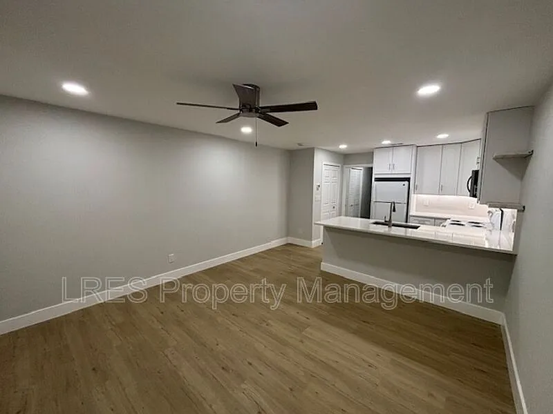 1 bed, 1.0 bath, 595 sqft, $1,300 — Photo 3