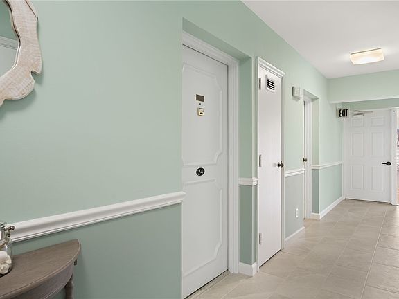 3rd image of 1150 Reef Rd #B24