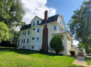 1900 Washington St #3, Newton, MA 02466