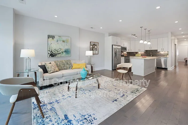 Photo 2 of 25 - 3821 14th St NW #6 - Washington, DC Building Photo - 3821 14th St NW #6