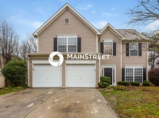 2025 Southwind Dr, Charlotte, NC 28216