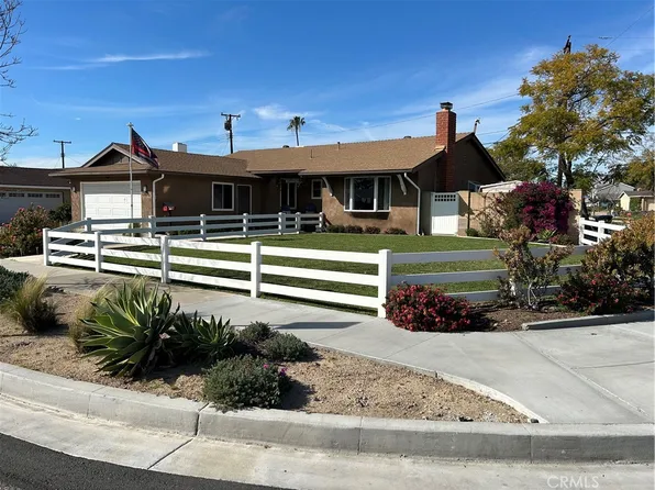 2825 E Jackson Ave, Orange, CA 92867