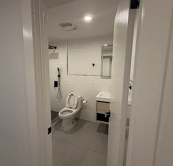 397 Stanhope St #1 — Photo 5