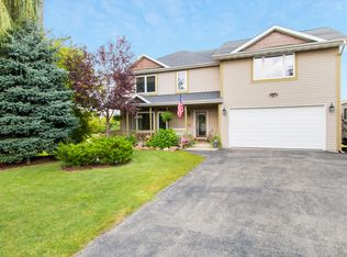 N1664 N Geneva Ave, Lake Geneva, WI 53147