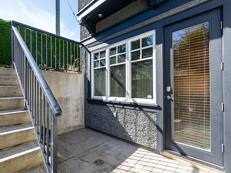 2492 W 45th Ave #B — Photo 2