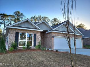 11713 Wakeland Ct, Ocean Springs, MS 39564