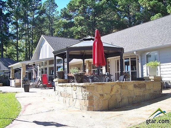 3rd image of 387 Bass Creek Trl