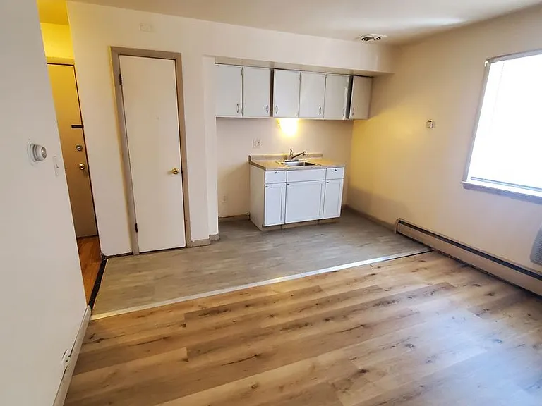 746 S. Layton Blvd - 16 Unit — Photo 8