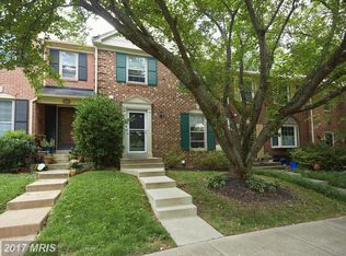 7304 Greentree Rd, Bethesda, MD 20817