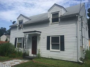 3 Schofield St, West Warwick, RI 02893