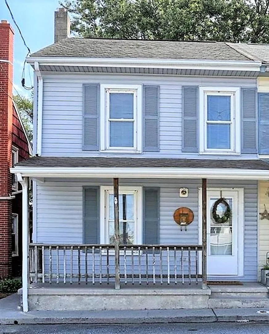 3 bed 1 bath — Photo 1
