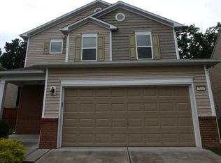 N636 Althorp Dr, Raleigh, NC 27616