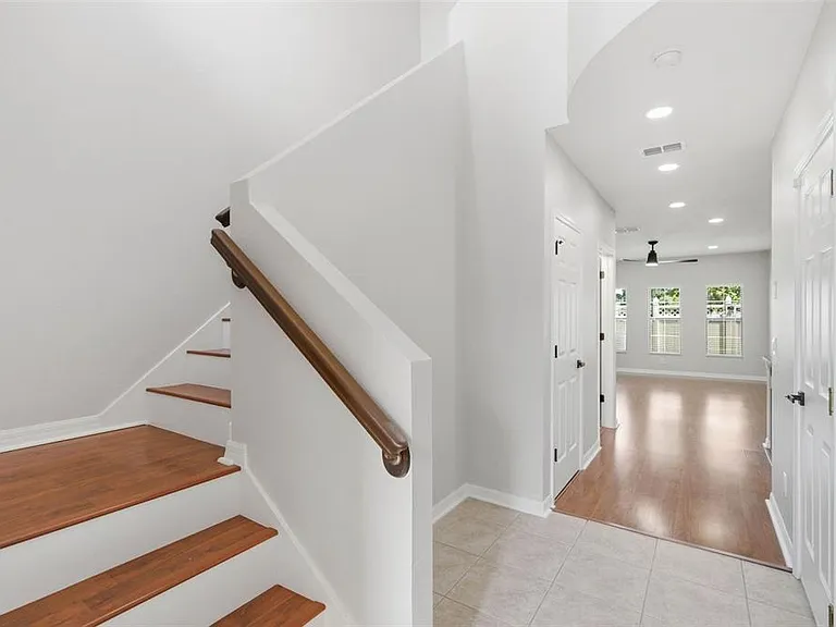 30149 Goodwick Way — Photo 10