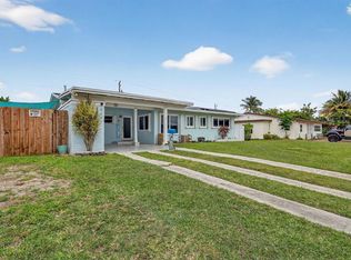 9471 Jamaica Dr, Cutler Bay, FL 33189