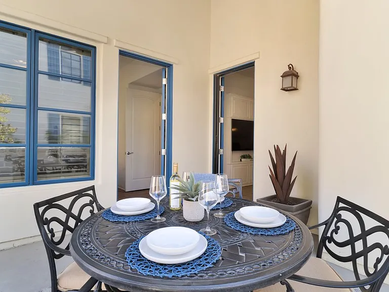 48484 Legacy Dr — Photo 15