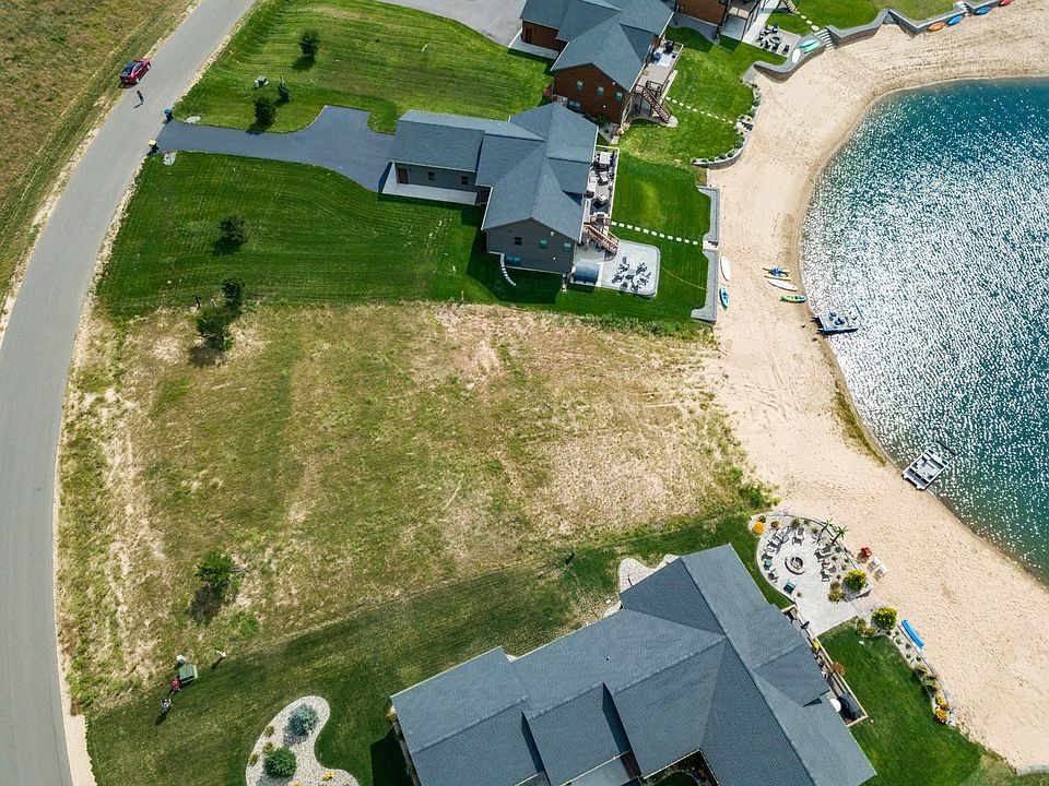 1st image of N8867 N Lake Dr
