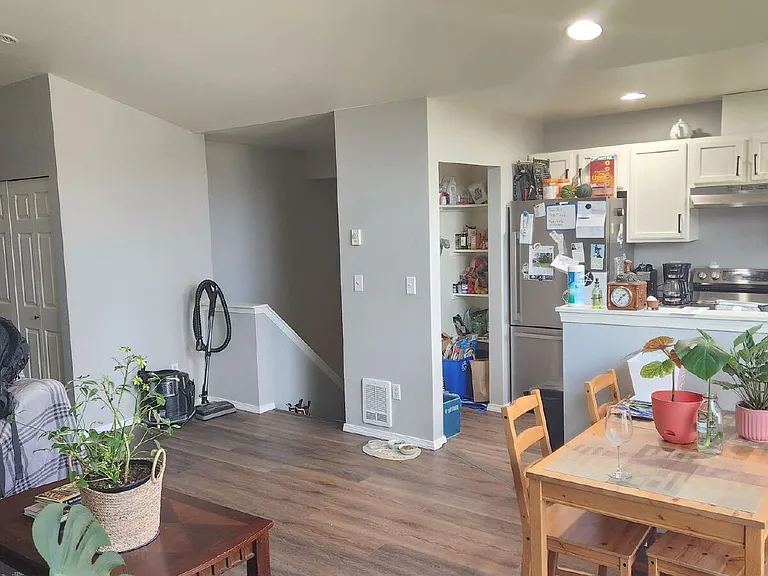 2408 Xenia St — Photo 4