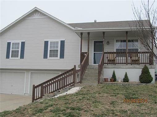 1st image of 850 SW Lee Ann Dr