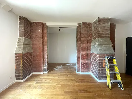 Rented by CCM Property Management LLC | media 8