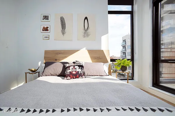 Sold by Citi Habitats | media 16