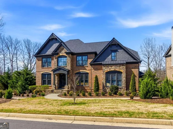 8010 Wakehurst Pl, Cumming, GA 30040