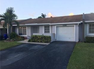 430 Lakewood Cir E, Margate, FL 33063