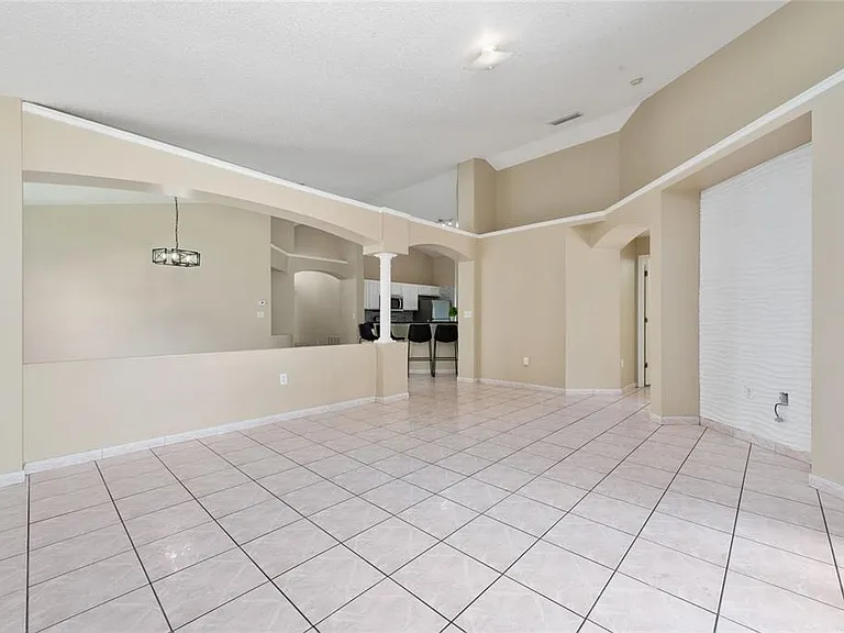 12868 Gettysburg Cir — Photo 23
