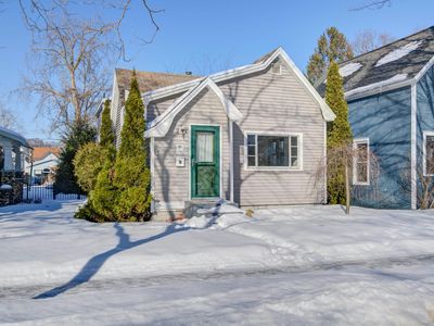 408 W 10th St, Traverse City, MI, 49684