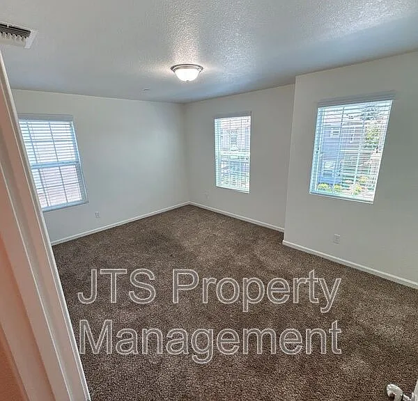 451 Ashwick Loop — Photo 19