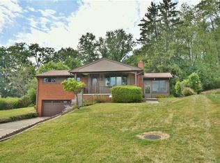 5690 Janet Dr, Pittsburgh, PA 15236