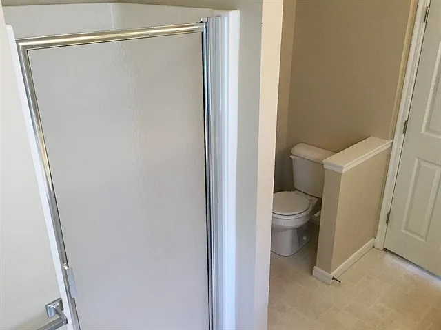 947 Evergreen Park Ln — Photo 11
