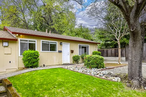2 bed, 750 sqft, $2,100 — Photo 4