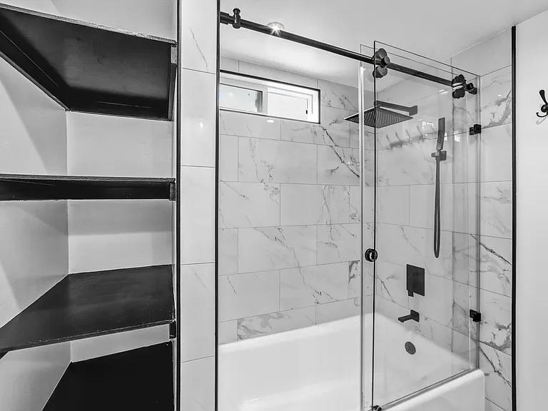 masterbathroom