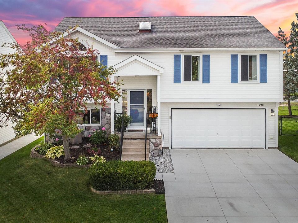 1st image of 1990 W Williams Cir