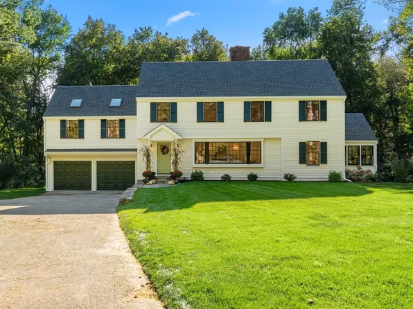 95 Sylvan Ln, Weston, MA 02493
