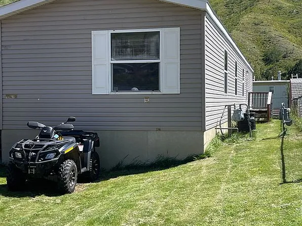 42 Mile High Dr, Deadwood, SD 57732