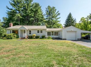 79 Pleasant St, Grafton, MA 01519