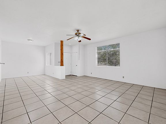 4th image of 3952 Paseo Del Sol