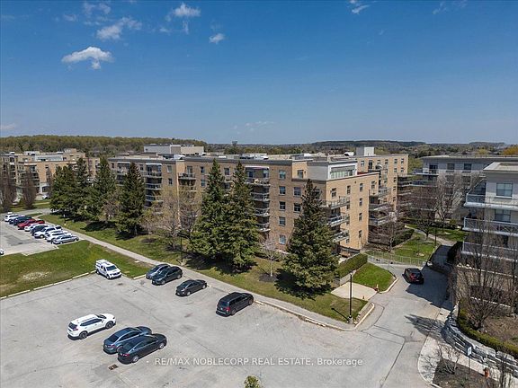 4th image of 2502 Rutherford Rd #111